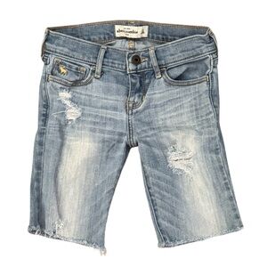 ABERCROMBIE & FITCH • Denim Distressed Frayed Hem Shorts